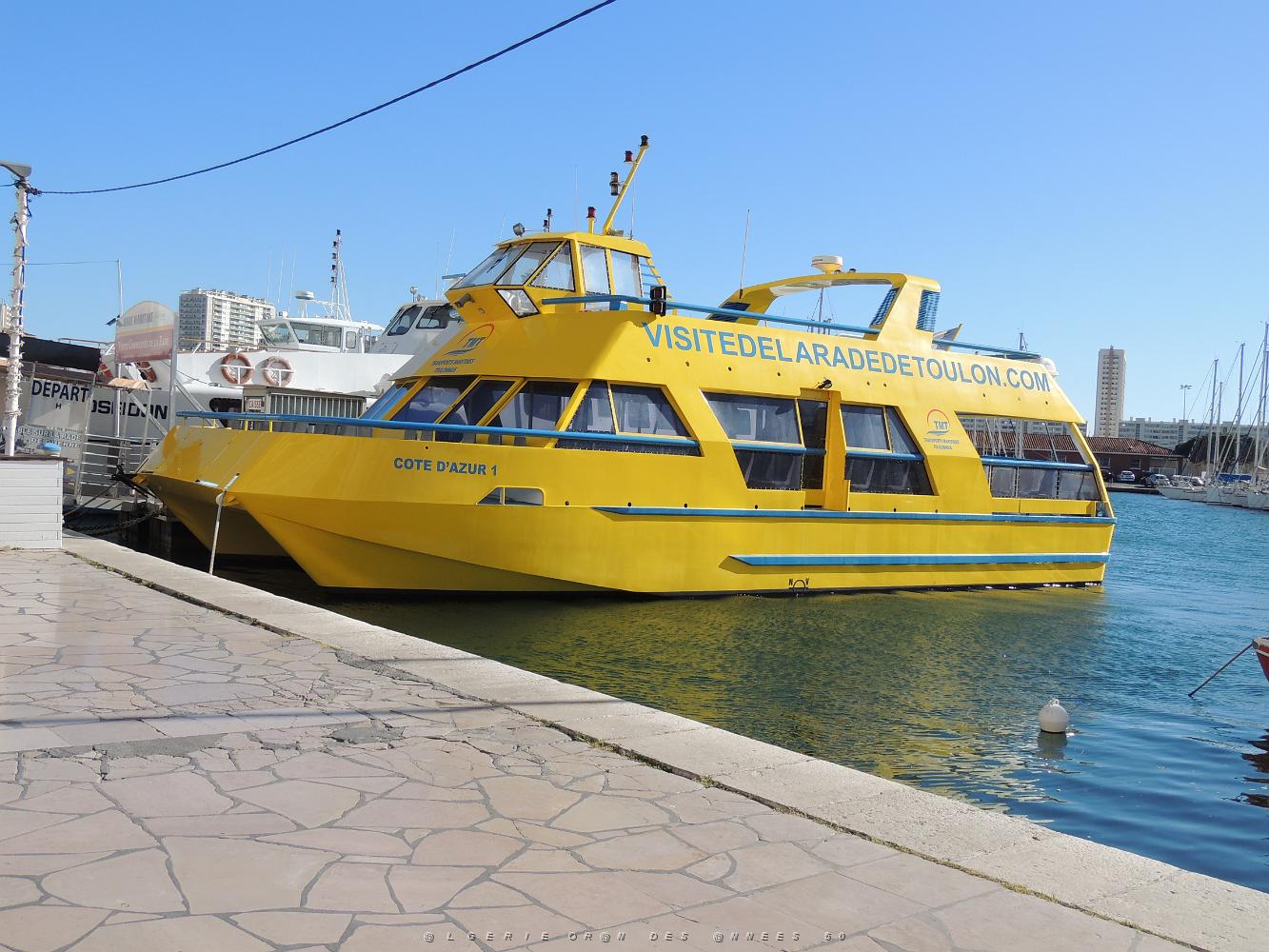 le port Bateau Visite de la Rade.JPG -           